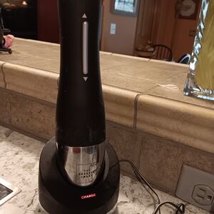 Sharper Image Black and Silver Wine Opener